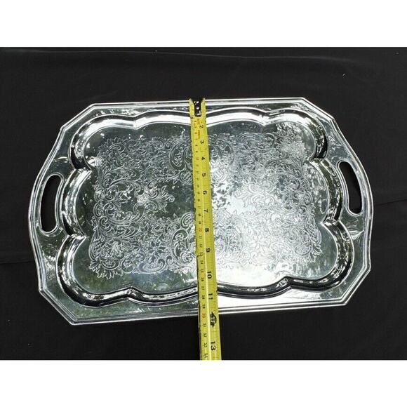 Vintage Wm Rogers silverplate fancy 18”handled serving tray - Picture 8 of 9